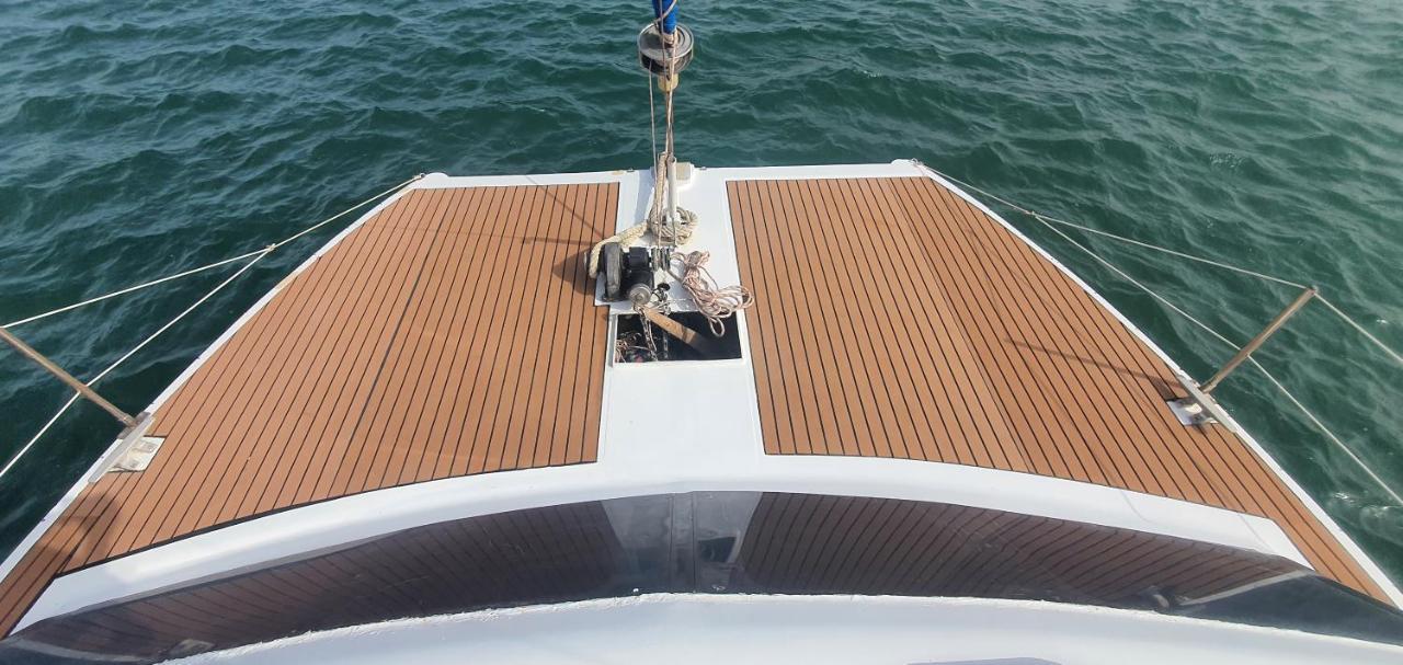 Barco Casa Catamarã SleepandBoat FAO Exterior foto